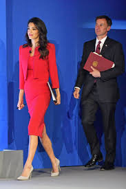 Amal clooney who helped pay for the gathering (well, actually george did) made the most fever.money does not buy style or class, still it's better than hotpants and thigh high boots she was. Amal Clooney Style Look Pulled Together No Matter Where You Re Headed Glamour
