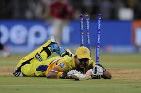 Chennai super kings' swashbuckling batsman suresh raina's departure from the 13th edition of the this means that there are chances that suresh raina might be back in auction for the first time. Absence Of Suresh Raina Will Be Huge Concern For Csk Believes Ex Australia Cricketer Dean Jones