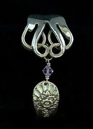 Pin By Just Spoonin On Fork Braceletes Fork Jewelry Flatware Jewelry Vintage Jewelry Box