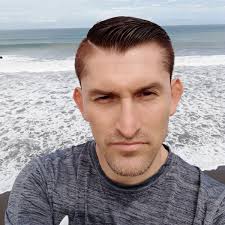 Johnny Mora Monge (@johnnymoramonge)