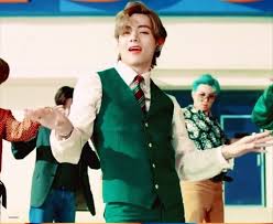 Pin By B丅𝓢 On Dynamite Korean Singer Taehyung Kim Taehyung