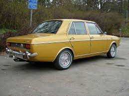 Peykan Rear View Dream Cars Antique Cars Road Trip