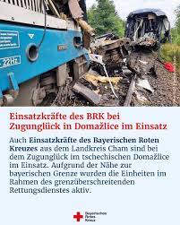 Das zugunglück ereignete sich am montag im bezirk. J1lguszg Saulm