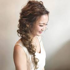 サイドポニーヘアアレンジ簡単大人可愛いサイドポニーのやり方を大解説