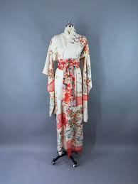 1950s Vintage Silk Kimono Robe White Swan Floral Print Silk Kimono Robe Silk Kimono Fashion Fabric