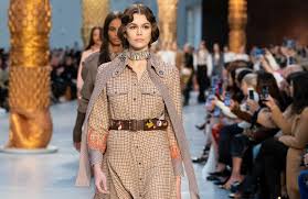 Her father is jewish, and her mother, who is of german, english, french, and. Kaia Gerber Developed Skin Care Routine After Being Lonely In A Hotel Room Entertainment Ohio News Time
