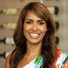 Jessica Adams's Instagram, Twitter & Facebook