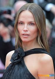 Natasha Poly, intense charisma [Photon HD]