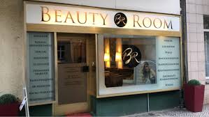 We may earn commission on some of the items you choose to buy. Beauty Room Haarentfernungsinstitut In Berlin Charlottenburg Kauperts
