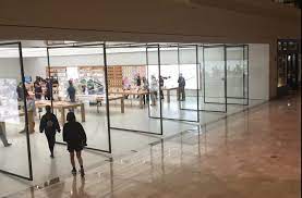 Visit the apple store to shop for mac, iphone, ipad, apple watch and more. Next Gen Apple Store Opened In Chestnut Hill Massachusetts Patently Apple