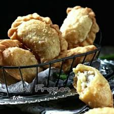 1 butir telur, kocok lepas; Jual Pastel Agustus 2021 Banyak Pilihan Harga Murah Blibli