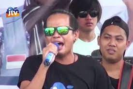 Lirik Dan Chord Lagu Edan Turun Demy