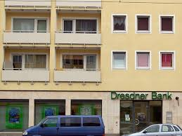 Das telefonbuch ist seit über 100 jahren die nummer 1, wenn es um adressen und telefonnummern geht. Commerzbank Moosach Dachauer Str Maxvorstadt 80636 Munchen Bank Sparkasse Willkommen