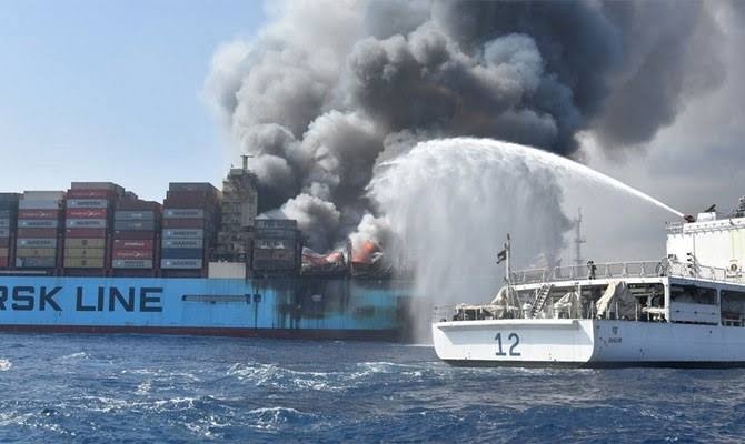 MAERSK HONAM en llamas - Transporte Internacional | Vallès Forwarding