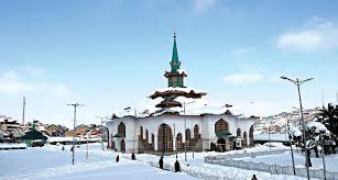 Revisiting Nund Rishi's Charar-e-Sharief