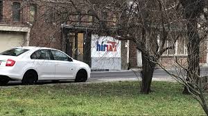 A budapesti gazdasági főiskola külkereskedelmi szakán végzett, majd európa legnagyobb felsőoktatási. Meszaros Lorincne Media1