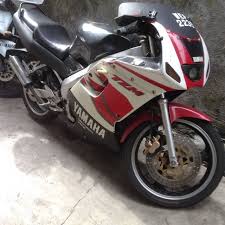 Bahkan untuk pasar indonesia, populasinya terhitung langka. Yamaha Tzm 150 Motorbikes On Carousell