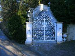 Das passende haus kaufen in baden, baden bei immoscout24. Schone Villa Oberhalb Der Lichtentaler Allee In Baden Baden Homebooster