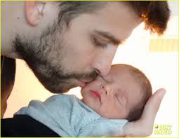About this photo set: Check out the first photo of Shakira and Gerard Pique&#39;s newborn baby boy Milan! The 36-year-old singer posted the photo of her partner ... - shakira-gerard-pique-share-baby-milan-first-pic
