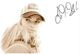 🎿 ****Welcome to the Official Lara Gut-Behrami Fan Zone!**** 🇨🇭✨* *We're  beyond excited to have you with us — a global hub for all those who admire  Lara's unstoppable drive, fearless racing,