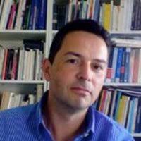 PDF) 2012 Publication MAHE Les pratiqueurs LEre post media Editions Hermann