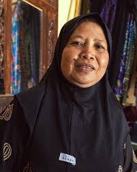 Alexandra Ellen's Instagram, Twitter & Facebook