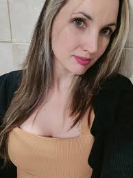 Porque cuando dicen algo lo dicen con indirectas y a medias