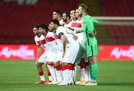 Последние твиты от voetbaltr (@voetbaltr). Kokcu Komt Bij Debuut Voor Turkije Niet Langs Tien Serven Buitenlands Voetbal Destentor Nl