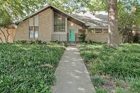 This ranch in the posh buckhead neighborhood of atlanta is a family heirloom inherited by the current homeowners. Mid Century Modern In White Rock Midcentury Exterior Dallas By Crestviewdoors Houzz