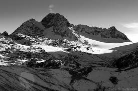 Rando Depuis Le Col De La Croix De Fer Lac Bramant Et Refuge De L Etendard Jusqu Au Glacier De St Sorlin Blog Outdoor Trace Les Cimes Maurienne Lac Blanc Lac