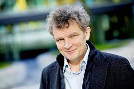 Jun 28, 2021 · architect en rijksbouwmeester floris alkemade is de eerste gast in het nieuwe seizoen zomergasten. Floris Alkemade Uitgeroepen Tot Architect Van Het Jaar 2018 Architectenweb Nl