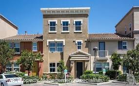 4363 Eileen St, Simi Valley, CA 93063