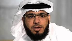 هو من مواليد الرياض في 25 رمضان 1378هـ الموافق 3 إبريل 1959. Ø´Ø¨ÙƒØ© Ø¨ÙˆÙŠÙ…Ù† Ø§Ù„Ø¥Ø®Ø¨Ø§Ø±ÙŠØ© ÙˆØ³ÙŠÙ… ÙŠÙˆØ³Ù ÙŠØ­Ø±Ø¬ Ø¥Ù…Ø§Ù… Ø§Ù„Ø­Ø±Ù… Ø§Ù„Ù…ÙƒÙŠ Ø¹Ø§Ø¯Ù„ Ø§Ù„ÙƒÙ„Ø¨Ø§Ù†ÙŠ ÙˆØ§Ù„Ø£Ø®ÙŠØ± ÙŠÙˆØ¬Ù‡ Ù„Ù‡ ØµÙÙ‚Ø© Ø­Ø§Ø±Ø© Ø¹Ù„Ù‰ Ø§Ù„Ù‡ÙˆØ§Ø¡ Ù…Ø¨Ø§Ø´Ø±Ø© ÙÙŠØ¯ÙŠÙˆ Ø´Ø¨ÙƒØ© Ø¨ÙˆÙŠÙ…Ù† Ø§Ù„Ø¥Ø®Ø¨Ø§Ø±ÙŠØ©