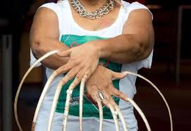 We did not find results for: Detentrice Du Record Du Monde Guinness Pour Les Ongles Les Plus Longs Ayanna Williams Les Coupe Finalement Apres 29 Ans Thepressfree