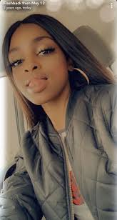 Desha James (@deshaBtru2me)