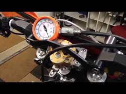 The klein tools compression crimper is designed to crimp compression bnc, f and rca connectors to coaxial cable. How To Compression Test 2 Stroke Engines Youtube