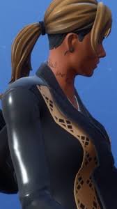 This can be noticed by the tattoo on his back, which from latin to english says fortune favors the brave, the motto of the. What A Detail The Sofia Skin From John Wick 3 Has A Tattoo Saying This Is Life In Arabic Fortnitebr