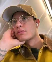 😡😡😡 No, It's not okay!