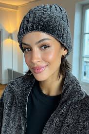 Gray Women Hats & Berets & Gloves with Latest Models