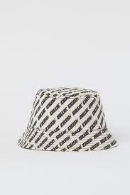 Patterned Bucket Hat Light Beige Billie Eilish Ladies H M Us Billie Eilish Merch Billie Eilish Bucket Hat Fashion