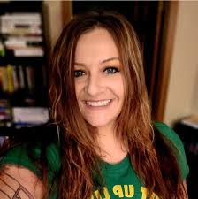 Amanda Tesh's Instagram, Twitter & Facebook