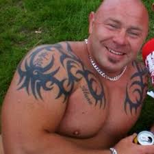 Alun Lloyd (@alunlloydgmail)