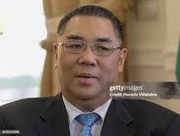 Fernando Chui Sai On, Chief Executive of Macau, meets with Prime... News  Photo