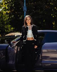 Helydia - Free pics, galleries & more at Babepedia