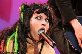 Dutch actress, whose singing career started in 1994. Who Is Ellen Ten Damme Dating Ellen Ten Damme Boyfriend Husband