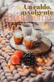 Un Buongiorno Caldo E Avvolgente Come Questo Buon Caffe L Ideale Per L Inverno Che Sostituisce L Autunno Gioiosac Immagini Autunnali Autunno Idee Fotografiche