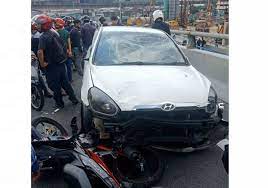 Pemandu kereta berusia 30 tahun tidak mengalami sebarang. Sudah Langgar Mahu Lari