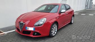Image result for Rosso Competizione 2011 Giulietta