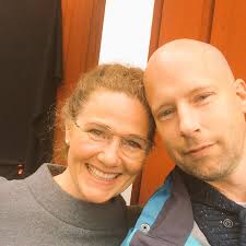 Anna azcárate was born on march 24, 1961 in eskilstuna, södermanlands län, sweden as anna azcarate mecoleta. Emma Gray Munthe V Twitter Trelie1 Aha Twitter