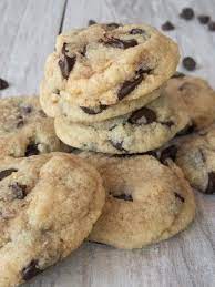 Keto Chocolate Chip Cookies In 2021 Keto Chocolate Chip Cookies Keto Cookie Recipes Keto Cookies